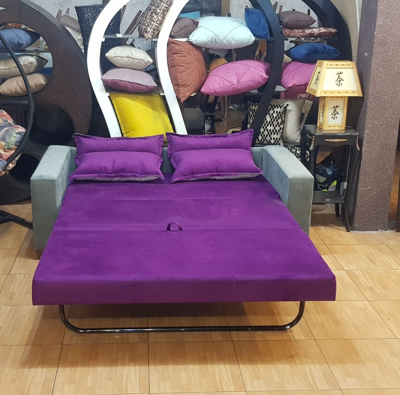  کاناپه تختخواب شو دونفره مدل لالوتا   